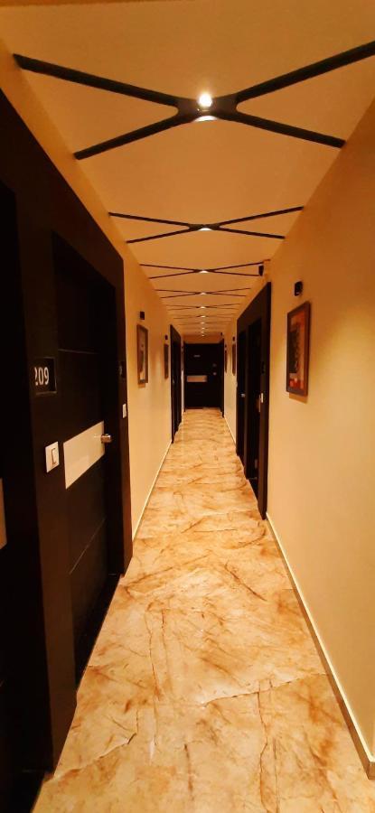 Hotel Suncity Ahmedabad Eksteriør billede