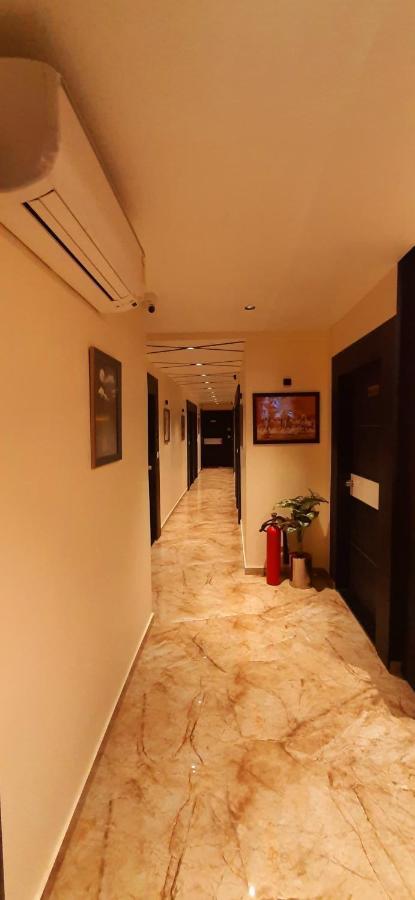 Hotel Suncity Ahmedabad Eksteriør billede